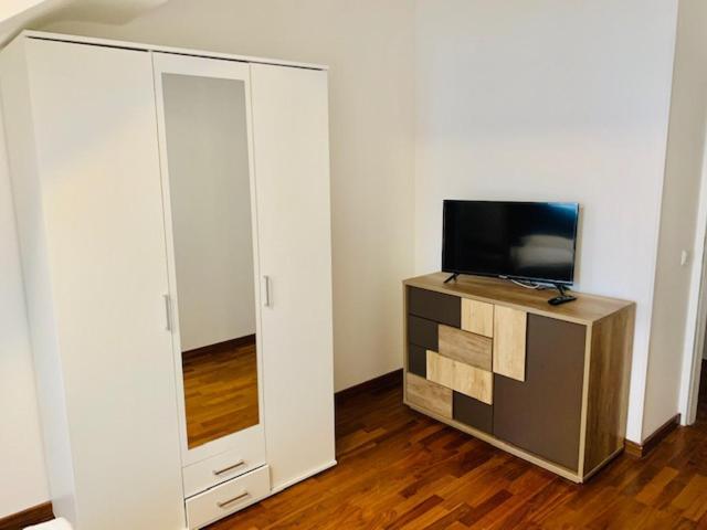 Aurellia Deluxe Apartments Wenen Buitenkant foto