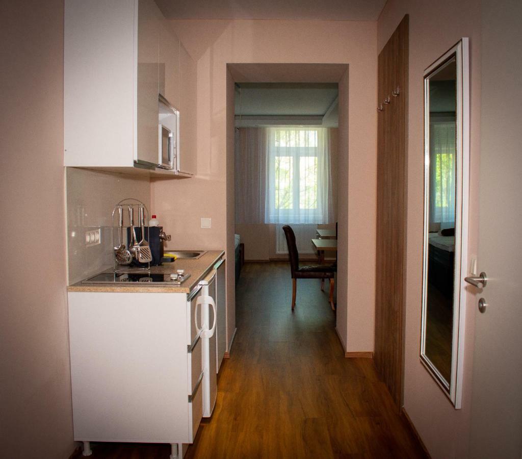 Aurellia Deluxe Apartments Wenen Buitenkant foto
